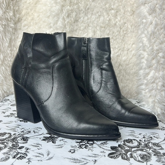Kelsi Dagger Brooklyn Leather Ankle Booties - Picture 1 of 6